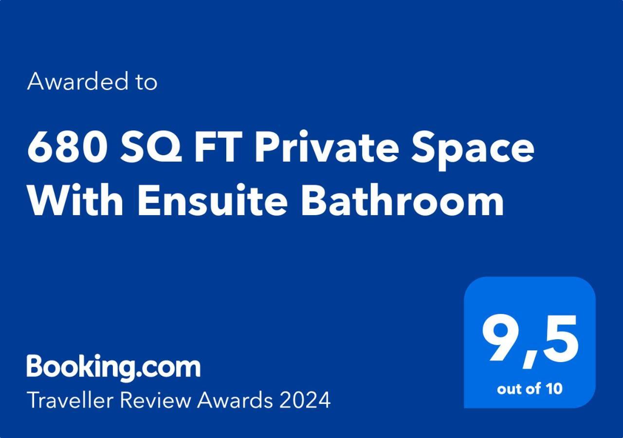 680 Sq Ft Private Space With Ensuite Bathroom YYC المظهر الخارجي الصورة
